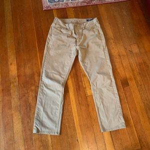 Vineyard Vines 5-pocket pants. Khaki. 36x23. Very lightly worn!